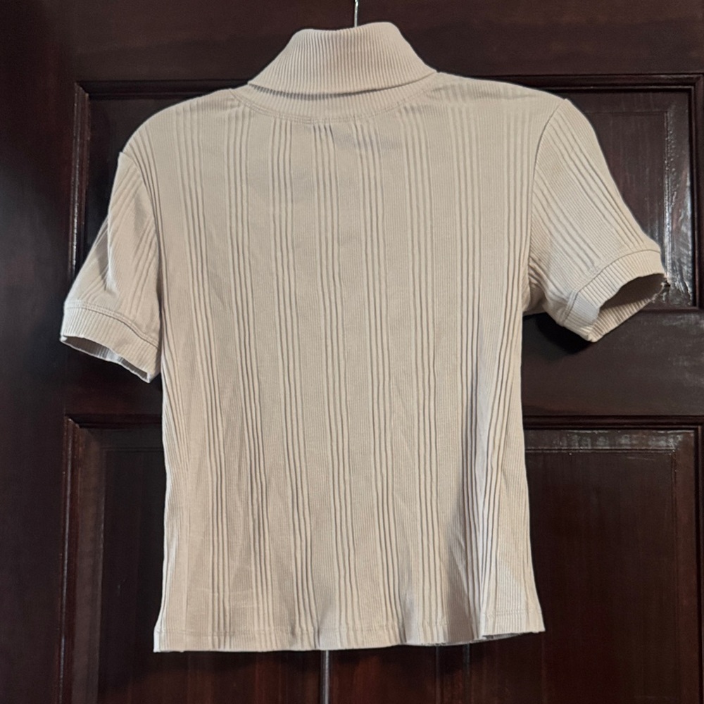 Zara Cream Ribbed Short-Sleeve Turtle Neck Top